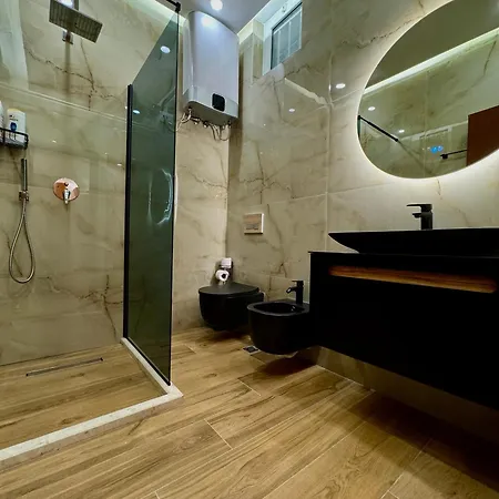 Luxury Baba Apartmán Shkodër